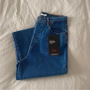 SOLD Levi Ribcage Jeans